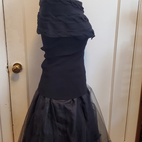 GUC Dana Buchman Pinup Sweater - Picture 2 of 5